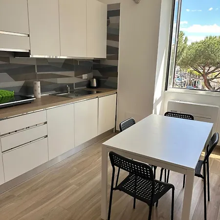 Lotto 10 Apartment